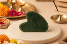 STEP BY STEP GUIDE ON HOW TO USE GUA SHA ?
