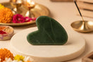 STEP BY STEP GUIDE ON HOW TO USE GUA SHA ?